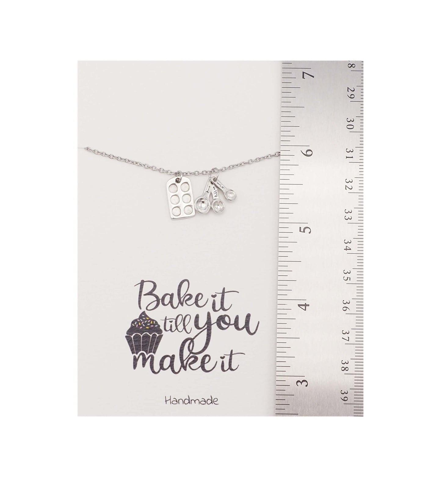 Quinnlyn & Co. Gifts for Mom Measuring Spoons Pendant Necklace, Funny Baking Pun Quote Card, Stainless Steel, 16 inches to 18 inches